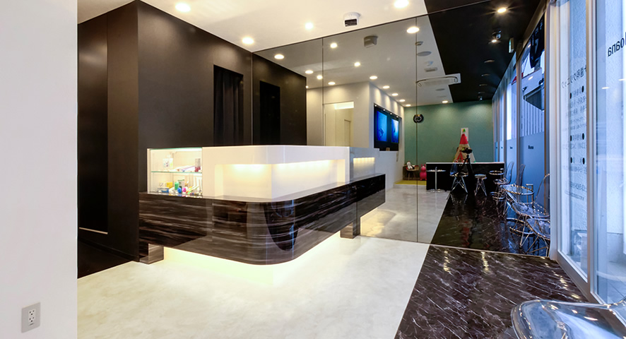 株式会社ミイワス｜Works/Dental Clinic
