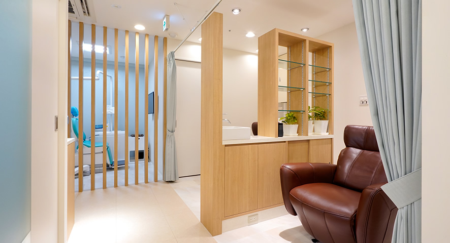 株式会社ミイワス｜Works/Dental Clinic